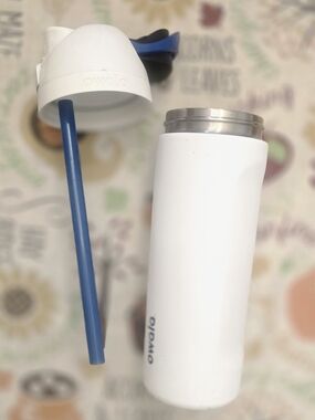 Owala Star Wars Stormtrooper White Travel Water Bottle with Straw, 19 Oz.